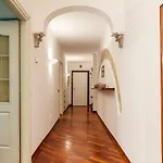 Guesthost - San Lorenzo Cozy And Comfortable Flat Apartamento *