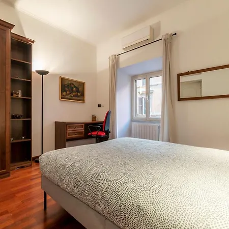 Apartamento Guesthost - San Lorenzo Cozy And Comfortable Flat Roma