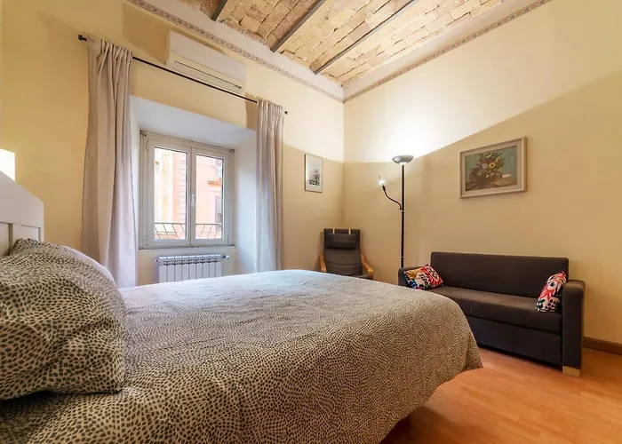 Guesthost - San Lorenzo Cozy And Comfortable Flat * Řím